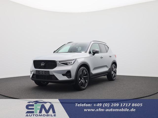 Volvo XC40 - 2.0 Black Edition Plus B4 Mild-Hybrid 197PS Automatik elektr. PanoDach R&uuml;ckf.Kamera PDC v+h ACC el.Heckklappe Harman/Kardon-Sound Klimaautomatik Sitzheizung Lenkradheizung Apple CarPlay Android Auto 20-LM