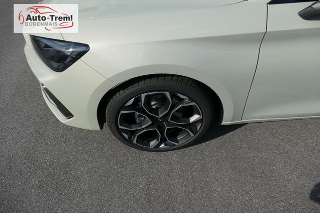 Cupra Leon 1.5 e-TSI DSG 150 PS Facelift Matrix 18" Windstorm Kamera Edge Paket SHZ LHZ Navi via Full Link PDC vo+hi 5JG 