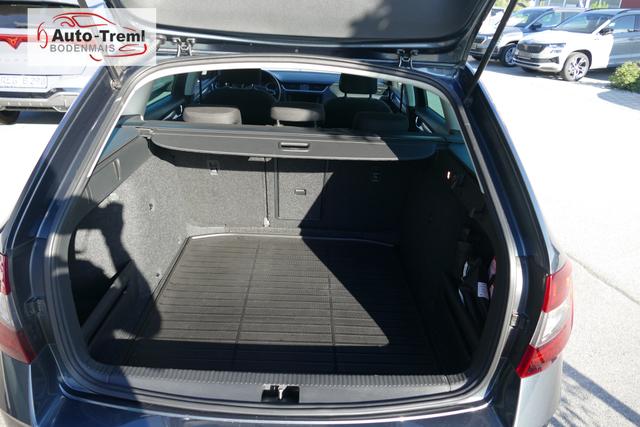 Skoda Octavia Combi Style 1.4 TSI DSG 150 PS Navi SHZ PDC LED ALU Garantie 
