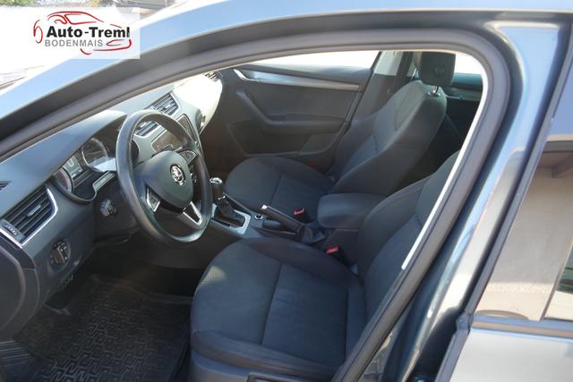 Skoda Octavia Combi Style 1.4 TSI DSG 150 PS Navi SHZ PDC LED ALU Garantie 