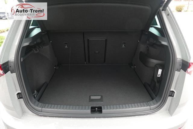 Skoda Karoq Sportline 2.0 TSI DSG 190 PS 4x4 5JG AHK Navi Pano 19" Alu beh.WS. SHZvo+hi Kamera PCDvo+hi variabler Ladeboden 