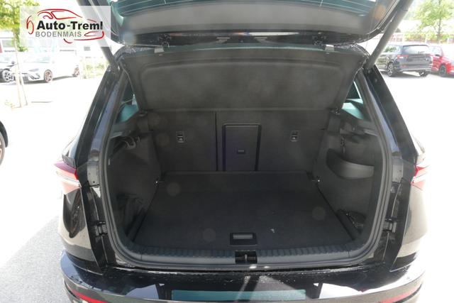 Skoda Karoq Sportline 2.0 TSI DSG 190 PS 4x4 5JG AHK Navi 19" Alu beh.WS. SHZvo+hi Kamera PCDvo+hi variabler Ladeboden 