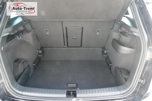 Skoda Karoq Sportline 2.0 TSI DSG 190 PS 4x4 5JG AHK Navi 19" Alu beh.WS. SHZvo+hi Kamera PCDvo+hi variabler Ladeboden 