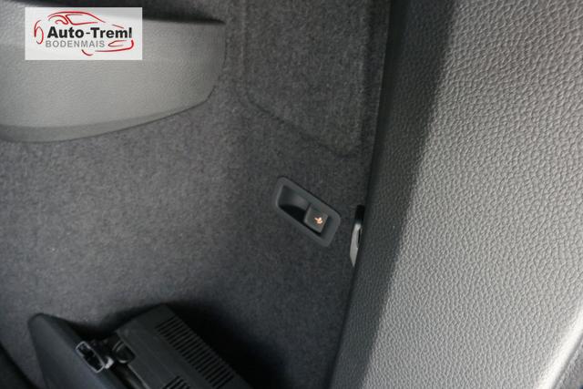 Skoda Karoq Sportline 2.0 TSI DSG 190 PS 4x4 5JG AHK Navi 19" Alu beh.WS. SHZvo+hi Kamera PCDvo+hi variabler Ladeboden 