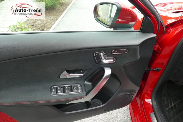 Mercedes-Benz A-Klasse A 220 AMG Line 4Matic 190 PS Navi 18"Alu SHZ Kamera Park Assist elektr. Sitz LED Allrad Garantie 
