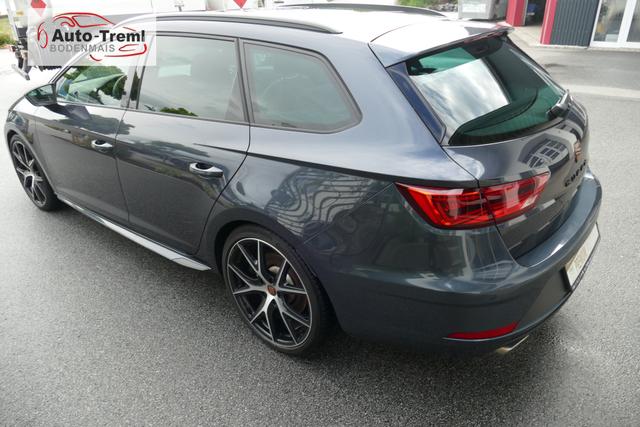 Cupra Leon Sportstourer ST 2.0 TSI DSG 300 PS 4Drive 4x4 Pano Navi SHZ Kamera Beats Connectivity Box Black Paket 