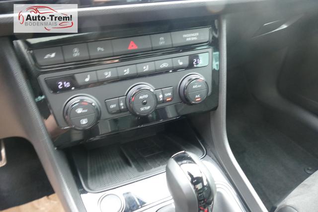 Cupra Leon Sportstourer ST 2.0 TSI DSG 300 PS 4Drive 4x4 Pano Navi SHZ Kamera Beats Connectivity Box Black Paket 
