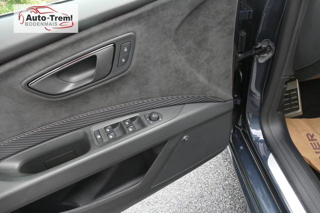 Cupra Leon Sportstourer ST 2.0 TSI DSG 300 PS 4Drive 4x4 Pano Navi SHZ Kamera Beats Connectivity Box Black Paket 
