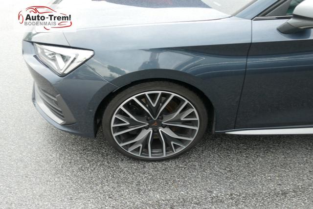 Cupra Leon Limousine 2.0 TSI DSG 300 PS Navi Beats Kamera SHZ 19" Schweller Kessy ACC 