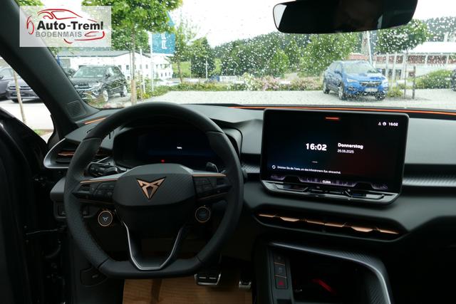 Cupra Terramar 1.5 e-TSI 150 PS DSG AHK Matrix 20" Gravity Dinamica Edge + Digital Drive Paket Navi Head Up 5JG el. Sitze 