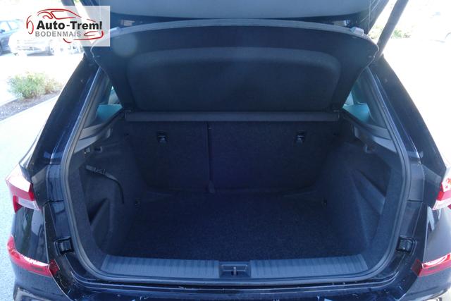 Skoda Kamiq Monte Carlo Facelift 1.5 TSI DSG 150 PS AHK 18" Ursa el.H. Virtual Pedal ACC Side Assist Matrix LED Pano Kamera PDCvo+hi SHZ Navi via Smart Link 