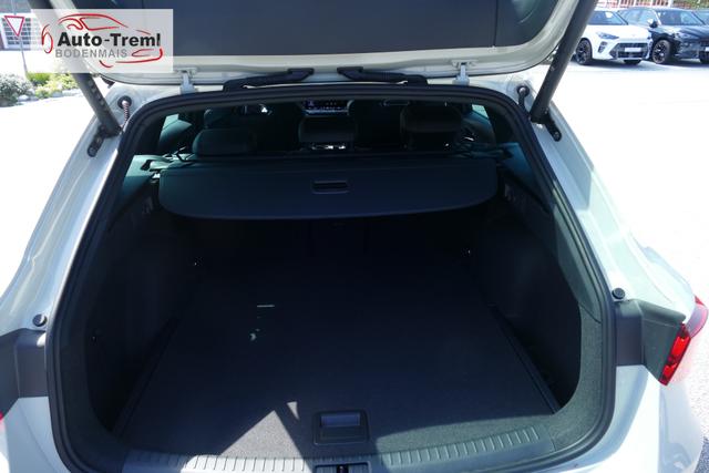 Cupra Leon Sportstourer 2.0 TSI DSG 204 PS 4Drive Facelift Panorama AHK Matrix Navi Dynamic Design 18" Windstorm Kamera Virtual Pedal Parklenk Edge Paket Intelligent Drive SHZ LHZ 5JG elektr. Fahrersitz Allrad 