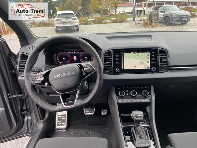 Skoda Karoq Sportline 2.0 TSI DSG 190 PS 4x4 5JG AHK Navi Pano 19" Alu beh.WS. SHZvo+hi Kamera PCDvo+hi variabler Ladeboden 