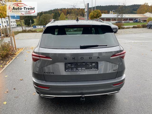Skoda Karoq Sportline 2.0 TSI DSG 190 PS 4x4 5JG AHK Navi Pano 19" Alu beh.WS. SHZvo+hi Kamera PCDvo+hi variabler Ladeboden 