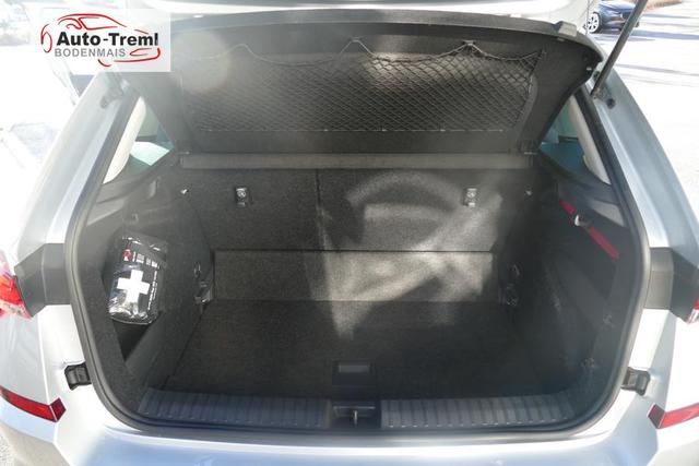 Skoda Kamiq Clever 1.0 TSI 110 PS Navi Amundsen Voll-LED SHZ Kamera PDCvo+hi Digital Cockpit Wireless Charging Tempomat Garantie 