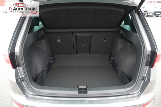 Cupra Ateca 1.5 TSI DSG 150 PS AHK el.Heckklappe 19" Black Matt SHZ LHZ 5JG Assistenz L Dachhimmel schwarz Induktionsladeschale Navi Kamera Parkassist doppelter Ladeboden Reserverad 230 V Steckdose 