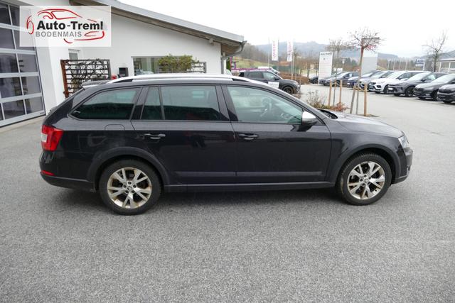 Skoda Octavia Combi Scout 2.0 TDI 4x4 Allrad AHK NAVI Kamera PCD vo+hi Bi-Xenon Alcantara/Leder 