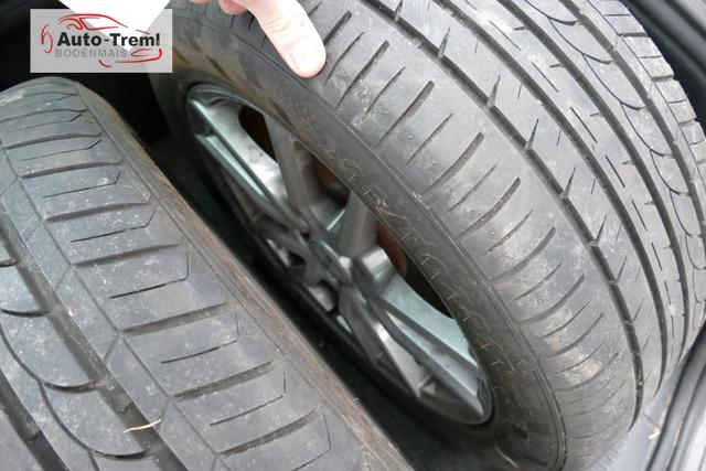 Skoda Octavia Combi Scout 2.0 TDI 4x4 Allrad AHK NAVI Kamera PCD vo+hi Bi-Xenon Alcantara/Leder 