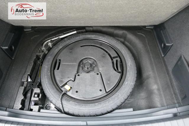 Seat Ateca Xcellence 1.5 TSI DSG 150 PS AHK Navi Beats Sound Frontscheibenheizung SHZ Kamera el.Heckklappe Virtual Pedal Totwinkel Garantie 