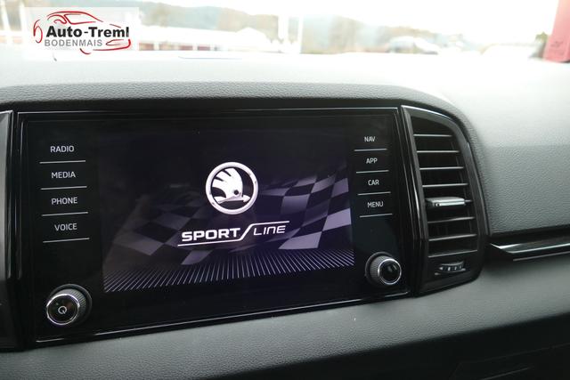 Skoda Karoq Sportline 1.5 TSI DSG 150 PS AHK DCC Virtualles Pedal el.H. Matrix-LED Navi Dopp. Ladeboden Notrad Virtual Cockpit SHZ beh.Lenkrad ACC Facelift 