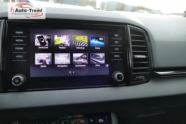 Skoda Karoq Sportline 1.5 TSI DSG 150 PS AHK DCC Virtualles Pedal el.H. Matrix-LED Navi Dopp. Ladeboden Notrad Virtual Cockpit SHZ beh.Lenkrad ACC Facelift 