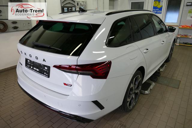 Skoda Octavia Combi RS 2.0 TSI DSG 265 PS Head Up Parklenk Navi SHZ 5JG DCC 19" AHK-Vorbereitung Dopp. Ladeboden Side Assist 