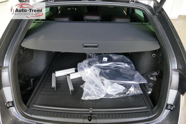 Skoda Octavia Combi RS 2.0 TSI DSG 265 PS Head Up Parklenk Navi SHZ 5JG DCC 19" AHK-Vorbereitung Dopp. Ladeboden Side Assist 