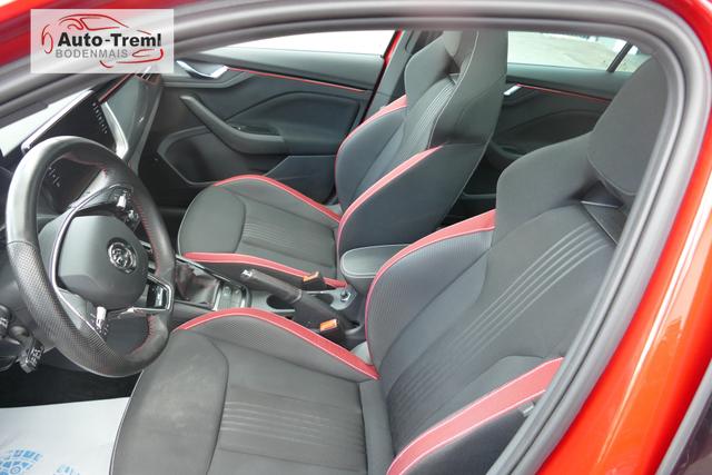 Skoda Kamiq Monte Carlo 1.5 TSI 150 PS Navi Pano 18" Vega Kamera beh.WS SHZ PDC ACC Wireless Charging Virtual Cockpit Totwinkel 