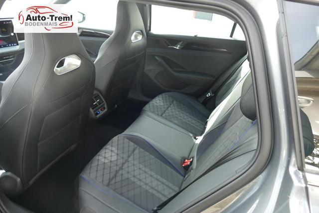 Volkswagen Passat Variant 2.0 TSI DSG 265 PS 4Motion 4x4 R-Line AHK Navi Head-Up SHZ Matrix Kamera Virtual Pedal Parklenk Neuwagen 