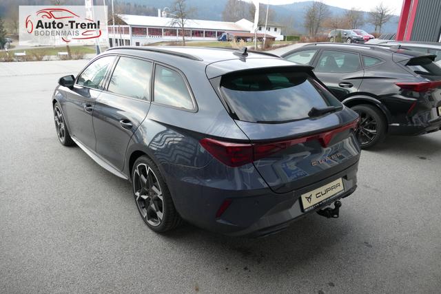 Cupra Leon Sportstourer ST 2.0 TSI DSG 4Drive 204 PS AHK Matrix Sennheiser 19" Polar Seitenschweller Dynamic Design Navi Intelligent Drive Edge Paket 5JG 