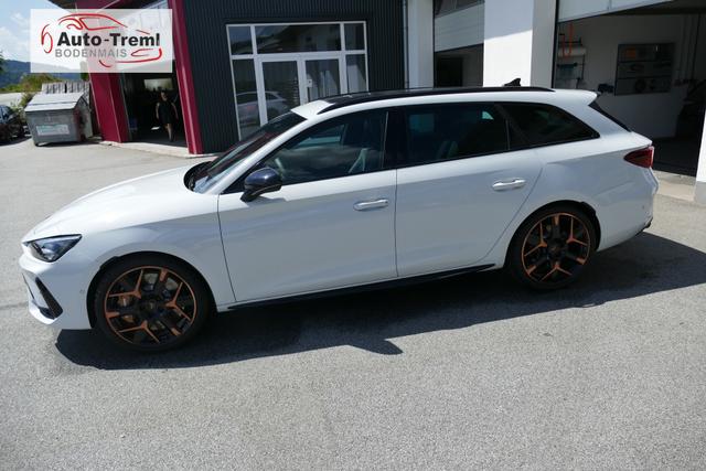 Cupra Leon Sportstourer ST VZ Extreme 2.0 TSI DSG 4Drive 333 PS Facelift AHK Pano 19"HailstormCopper Matrix Navi 5JG 
