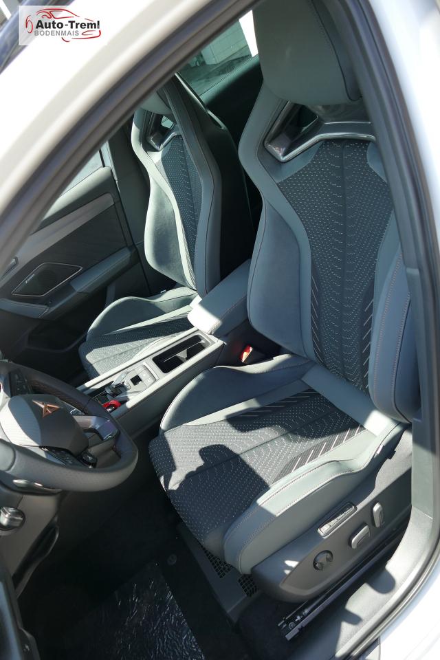Cupra Leon Sportstourer ST VZ Extreme 2.0 TSI DSG 4Drive 333 PS Facelift AHK Pano 19"HailstormCopper Matrix Navi 5JG 