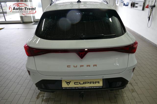 Cupra Leon Sportstourer ST 2.0 TSI DSG 4Drive 204 PS AHK Matrix 19" Mistral Kupfer Dynamic Design Navi SHZ Intelligent Drive Edge Paket 5JG 