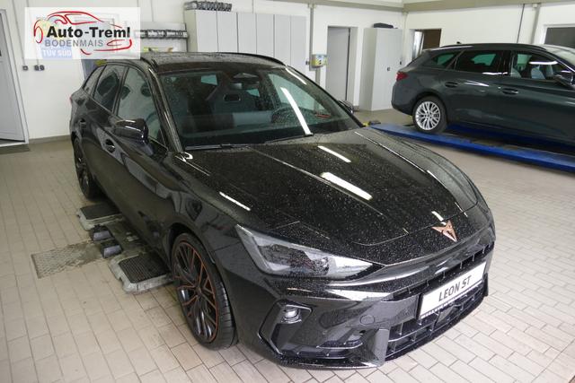 Cupra Leon Sportstourer ST 2.0 TSI DSG 4Drive 204 PS AHK Matrix 19" Mistral Kupfer Dynamic Design Navi SHZ Intelligent Drive Edge Paket 5JG 