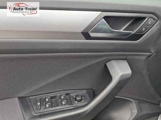 Volkswagen T-Roc Life 1.5 TSI DSG ACC APP Klimaauto SHZ PDC 