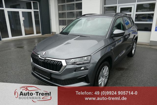 Skoda Karoq - Selection 1.5 TSI DSG 150 PS 5JG AHK SHZ Kamera PCDvo+hi 17" Alu variabler Ladeboden Navi via Smart Link