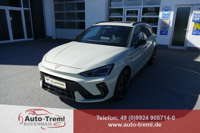 Cupra Leon - Sportstourer ST 2.0 TSI DSG 4Drive 204 PS Panorama AHK Matrix 19" Polar Dynamic Design Navi SHZ Intelligent Drive Edge Paket 5JG