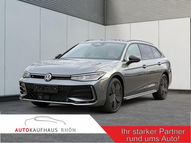 Volkswagen Passat Variant - R-Line 4WD+AHK+PANO+HARMAN+19"+BLACK STYLE