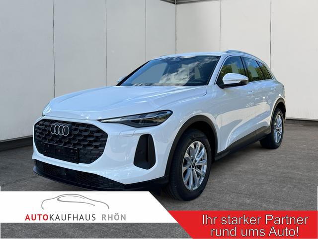 Audi Q5 - Basis AHK+NAVI+SHZ+PDC