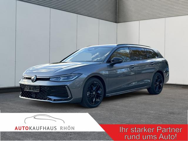 Volkswagen Passat Variant - R-Line 4WD+DSG+AHK+NAVI+HEAD-UP+MATRIX+ACC+BLACK