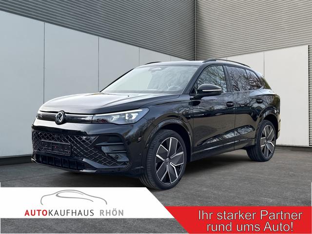 Volkswagen Tiguan - R-Line People PLUG-IN+PANO+AHK+HD MATRIX+NAVI+BLACK STYLE+20" LM+ACC