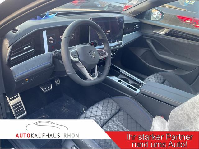 Volkswagen Passat Variant - 2.0 TSI 195 kW 4Motion R-Line DSG 4M Black, Pano, AHK, HuD