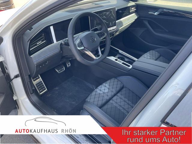 Volkswagen Passat Variant - 1.5 TSI eHybrid 200 kW R-Line R-LINE, Pano, 19-Zoll, IQ.Light