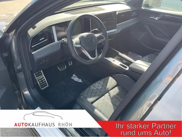 Volkswagen Passat Variant - 1.5 TSI eHybrid 200 kW R-Line R-LINE, AHK, Pano, 19-Zoll, IQ.Light