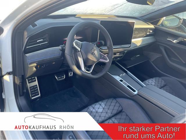 Volkswagen Passat Variant - 2.0 TDI 142 kW 4Motion R-Line DSG 4M Black, AHK, HUD, Side