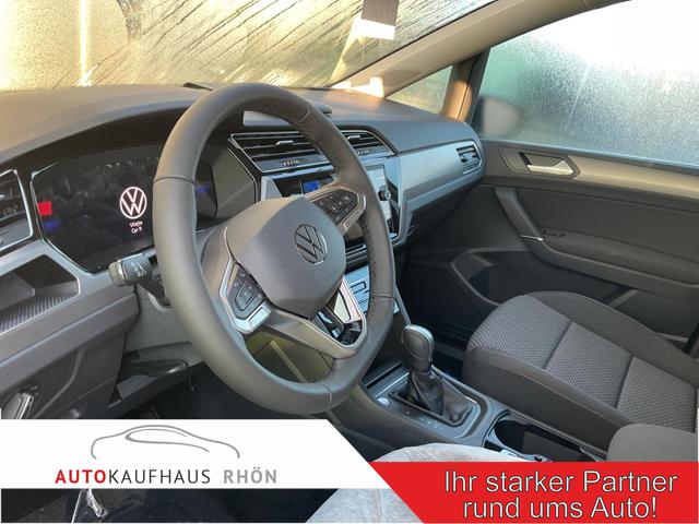 Volkswagen Touran - Comfortline BMT/Start-Stopp 1.5 TSI DSG Comfortline, 7-Sitzer, AHK, Navi, Kamera, Side, Winter, 4-J. Garantie