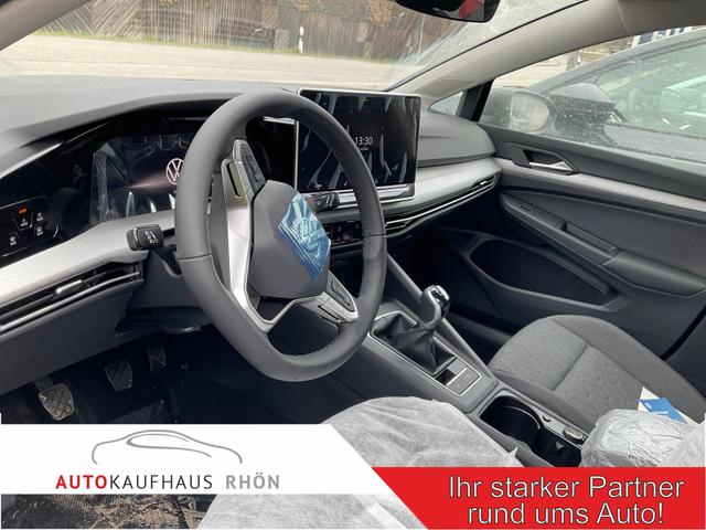 Volkswagen Golf - 1.5 TSI 110 kW Life VIII Variant Life, AHK, easyOpen, Kamera, Winter, 3-J Garantie