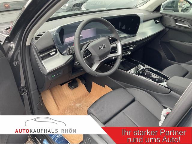 Audi Q3 - TFSI quattro 150 kW quattro, AHK, Navi, AreaView, Side, Sound, Winter, 18-Zoll
