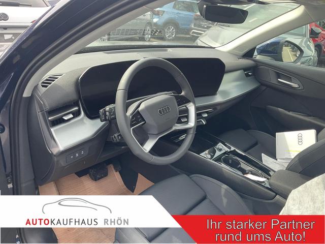 Audi Q3 - TFSI quattro 150 kW quattro, AHK, Navi, AreaView, Side, Sound, Winter, 18-Zoll