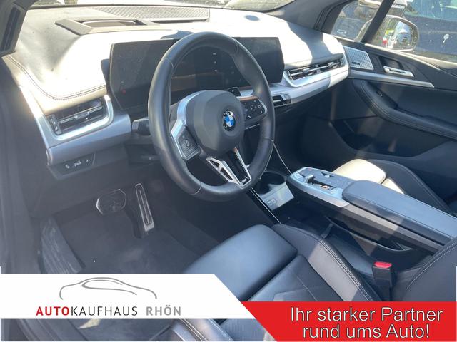 BMW 2er Active Tourer - 223 i M Sport 223i Mild Hybrid Automatik, HarmanKardon, LED, HUD, Pano, Leder, 1. Hand